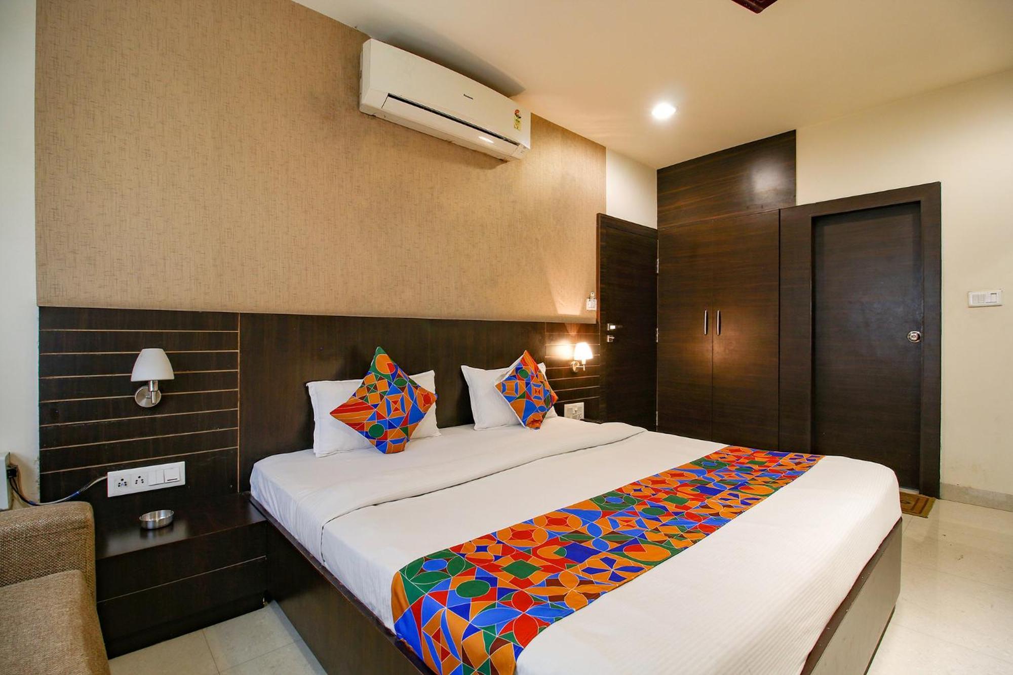 Hotel Regency Bhopal Buitenkant foto