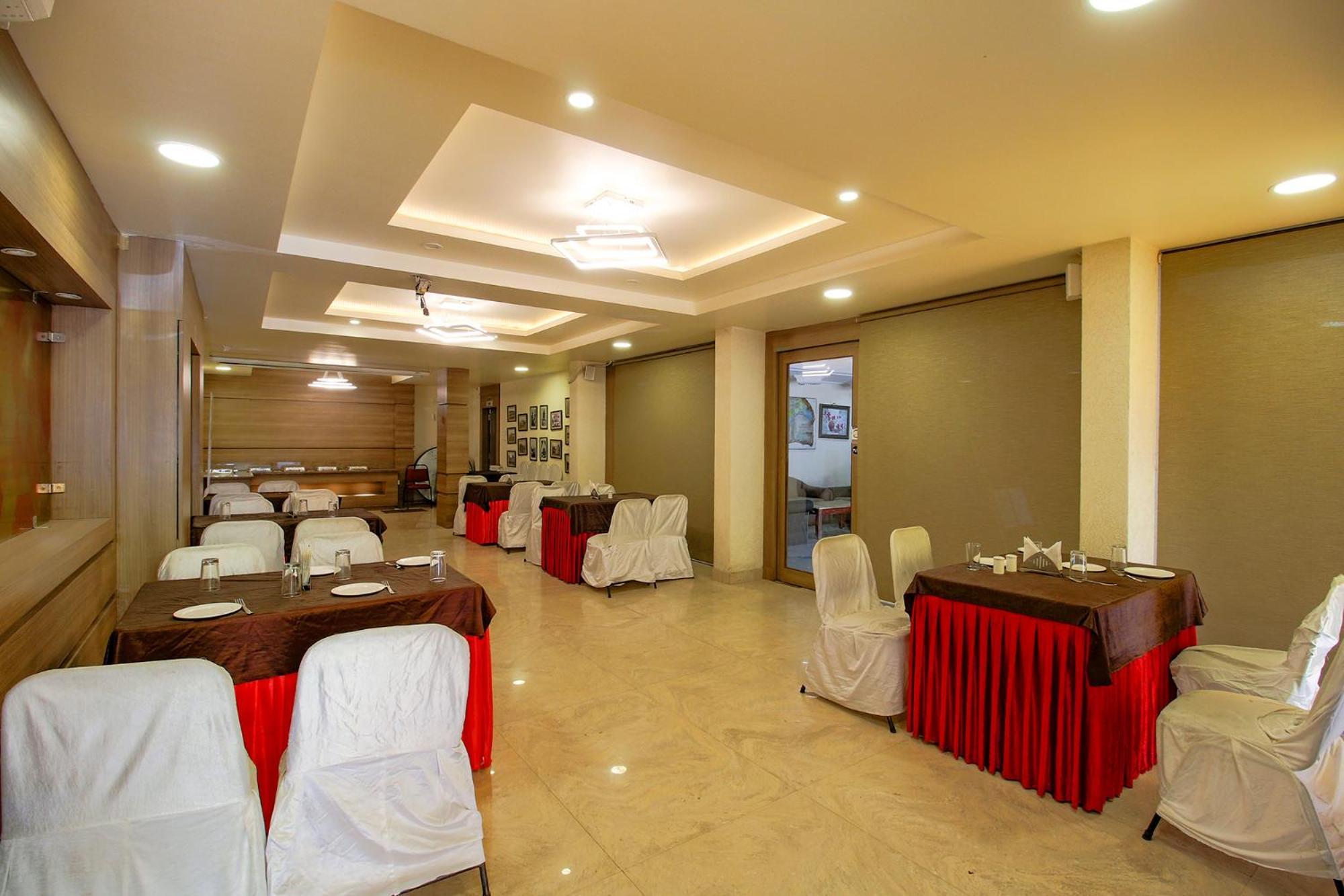 Hotel Regency Bhopal Buitenkant foto