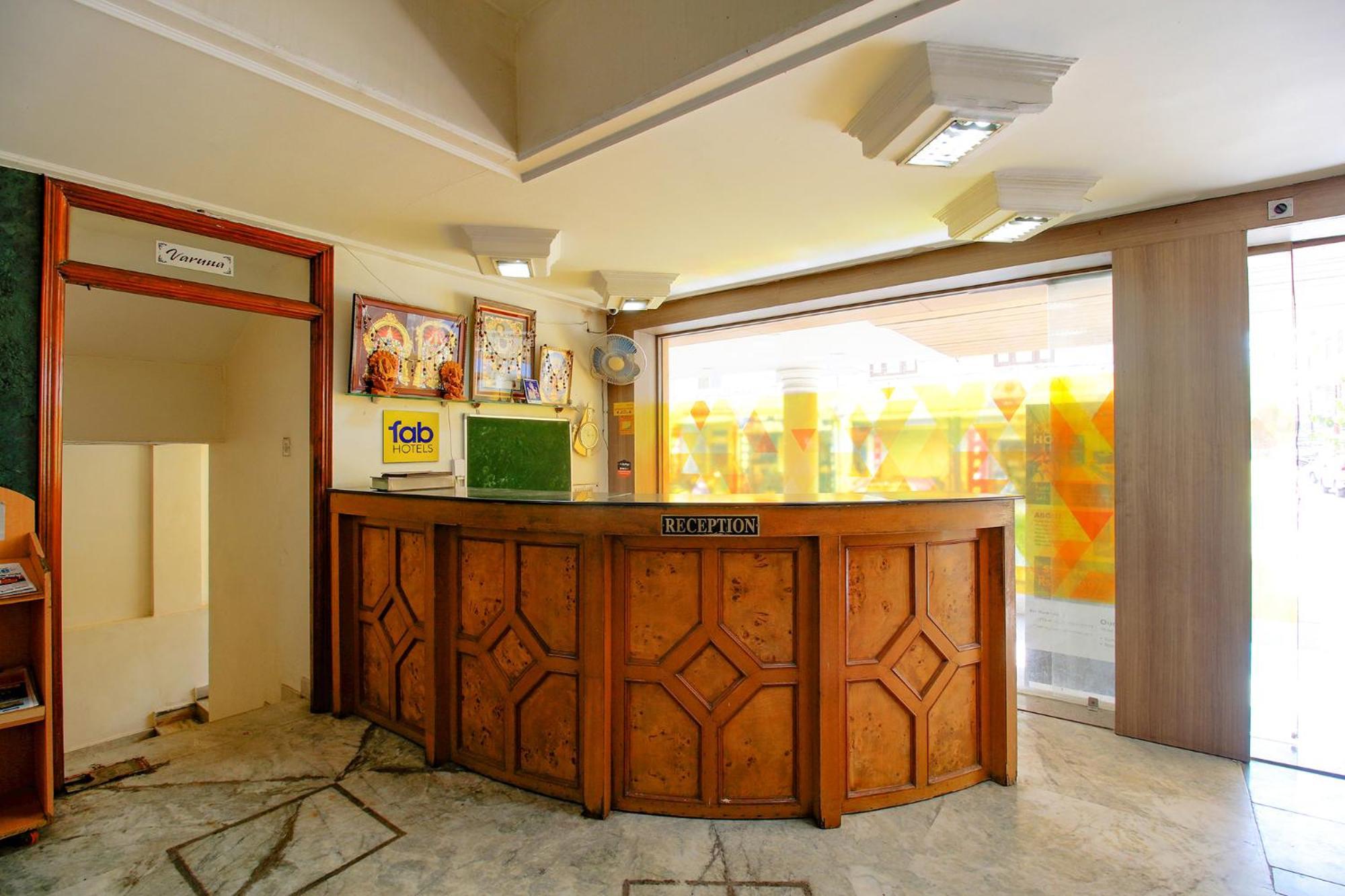 Hotel Regency Bhopal Buitenkant foto